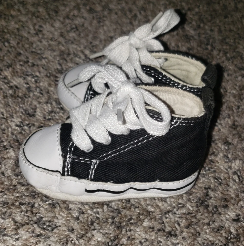 Converse| Baby's First Classic High Top Converse
